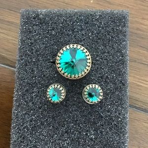 NWOT Green Crystal Earrings & Ring